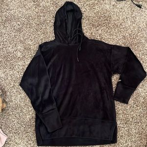 black fuzzy fabletics hoodie